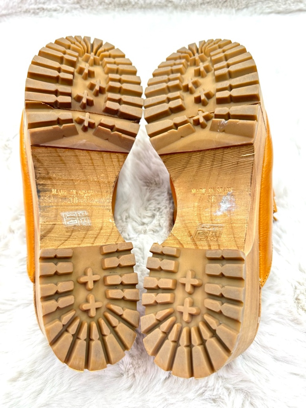 Free People Corbin Loafer Clog 38 size 8 Sedona Mustard/Tan patent leather boho - Picture 15 of 17
